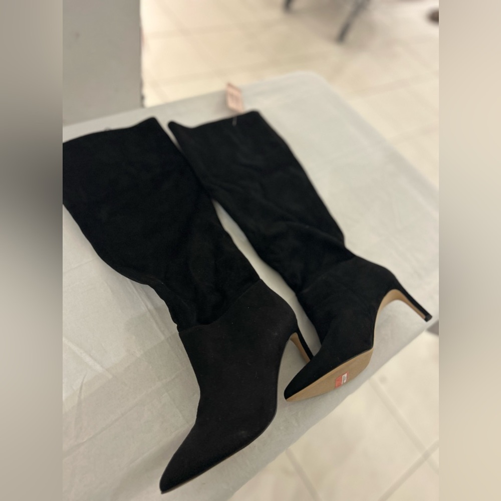 BCBGeneration Black Knee-High Pointed-Toe Stiletto Boots - Picture 8 of 8